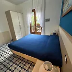 Pensión Adriana 4*