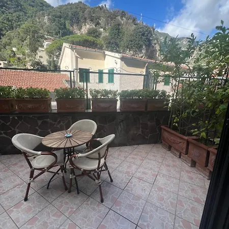 Adriana Gæstehus Amalfi