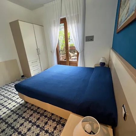 Gæstehus Adriana 4*