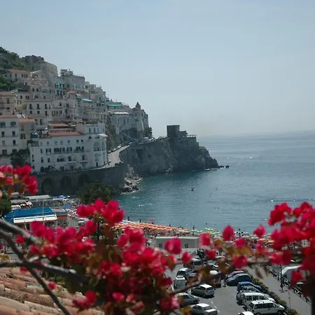 Гостевой дом Adriana 4*